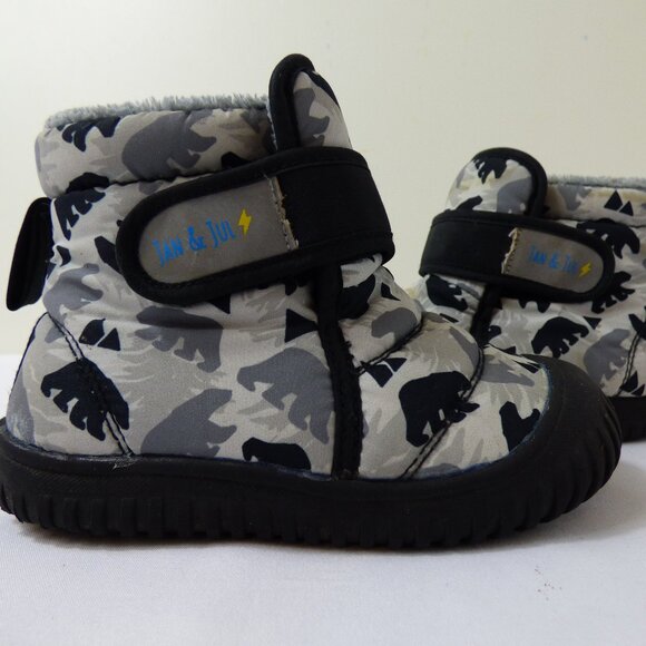 Jan & Jul Kids Insulated Ankle Boots, Size 8 - Picture 1 of 4
